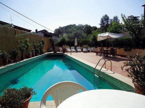 B&B Cottage Dei Consoli Sant'Agata Li Battiati Exteriör bild