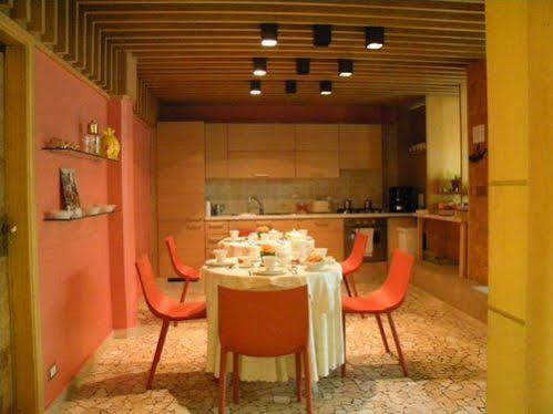 B&B Cottage Dei Consoli Sant'Agata Li Battiati Exteriör bild